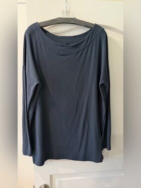 Jarbo Long Sleeve Tee
